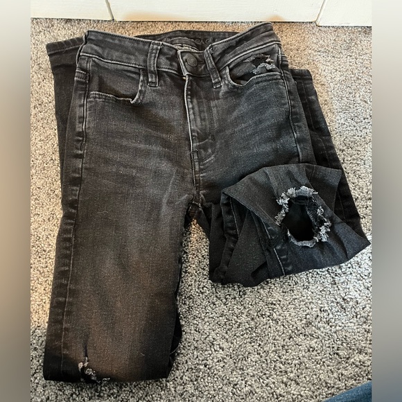 AE black ripped skinny jeans - Picture 2 of 4